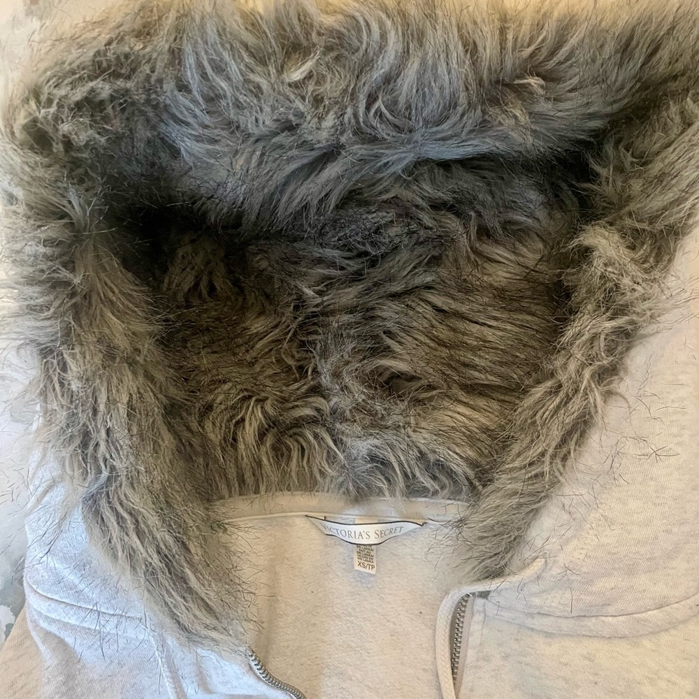 Victoria's Secret Gray Hoodie with Fur Trim - Picture 4 of 5